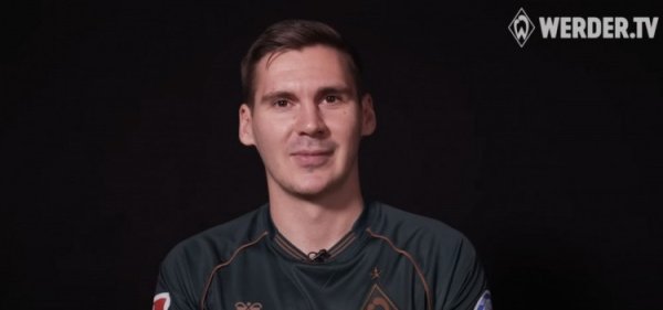 Chính thức: Hậu vệ Maximilian Warber của Leeds United được cho là Bremen, bao gồm các điều khoản mua lại