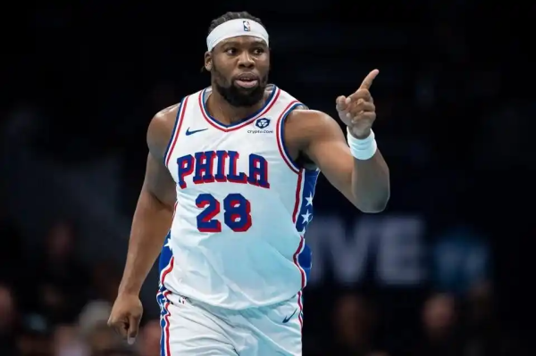 Truyền thông Hoa Kỳ đã nhận xét về top 10 giao dịch hợp lý tốt nhất: Cavaliers Ball xếp thứ 6, Nuggets xếp thứ 3 và đầu danh sách không thể chối cãi