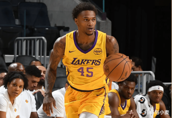 Anh ta có khả năng phòng thủ tốt, nhưng cổng cánh của Lakers vẫn không có đủ sự ổn định khi bắn bên ngoài?