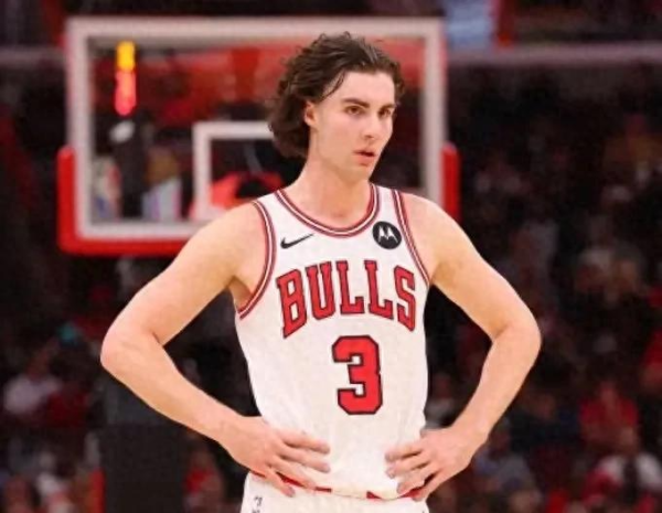 Giddy không hài lòng với các cuộc đàm phán hợp đồng của Bulls. Nếu không có đội, xin vui lòng liên hệ với người chơi hoặc Bulls nếu không có đội.